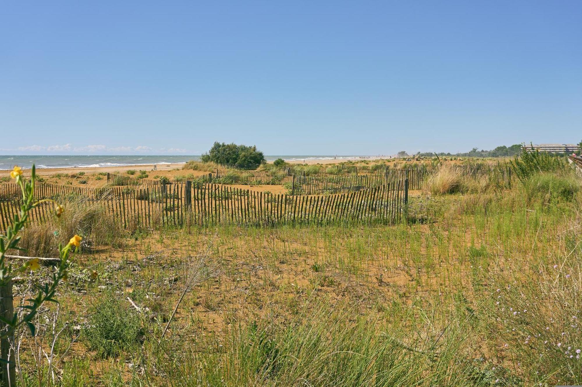 Elegant Villa Near The Beach - Beahost Bibione Exterior photo